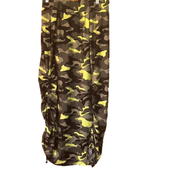 Nina Parker camouflage skirt - Picture 7 of 9